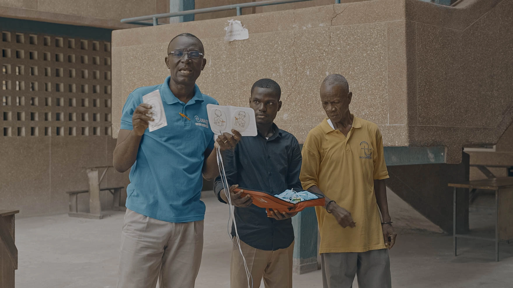 FAS kit premiers secours